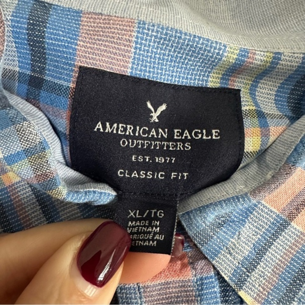 American Eagle Outfitters Casual Button Down Shirt Classic Fit Plaid Size XL EUC - Picture 3 of 5